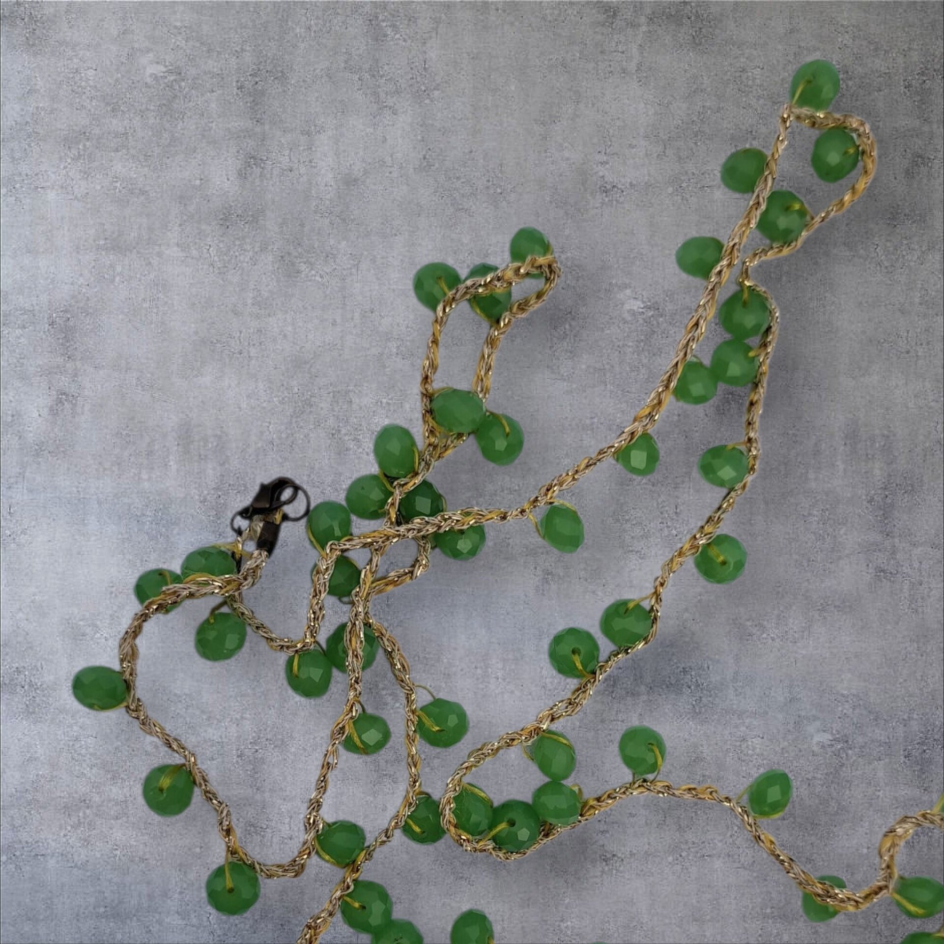 Collar verde opaca/dorado - 1